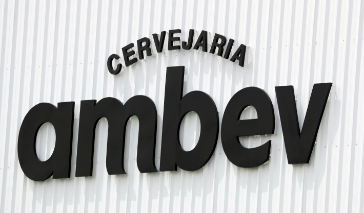 Lucro da Ambev atinge R$2,9 bilhões no 2º trimestre