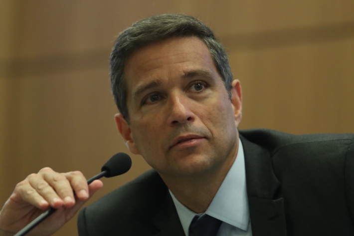Campos Neto: Sem choques, é possível colocar inflação na meta em 2022