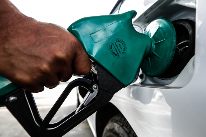 Defasagem do diesel sobe; da gasolina cai para 14%, diz Abicom