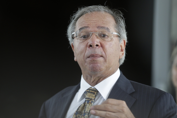 Direito adquirido é pilar fundamental da reforma administrativa, diz Guedes