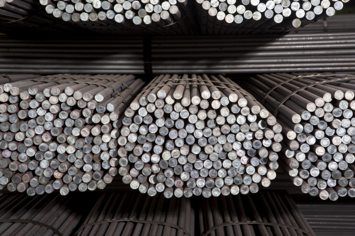 Setor siderúrgico espera altas discretas de vendas e produção em 2022