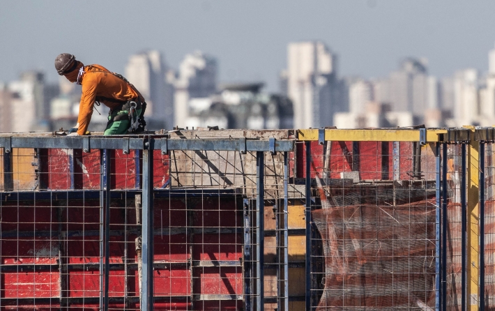 Oferta de ações de empresas de construção civil sinaliza retomada do setor