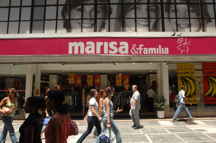 Trade do dia: Ágora acredita em queda para as ações da Lojas Marisa ON (AMAR3)