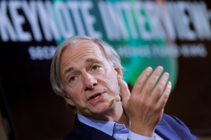 Ray Dalio deixa oficialmente o controle da Bridgewater