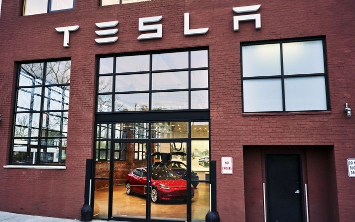 Loja da Tesla no Brooklyn, NY, EUA. Foto: An Rong Xu/The New York Times