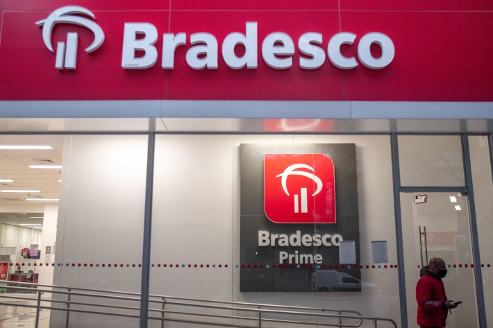 Ibovespa hoje: Bradesco (BBDC3 e BBDC4) e Petrobras Distribuidora (BRDT3) são os destaques negativos do dia
