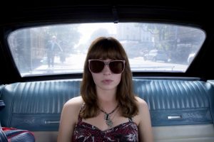 Cena da série Girlboss