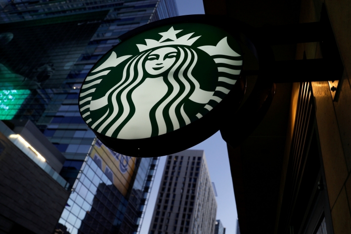 Starbucks tem alta de 5% no lucro líquido no 1º trimestre fiscal
