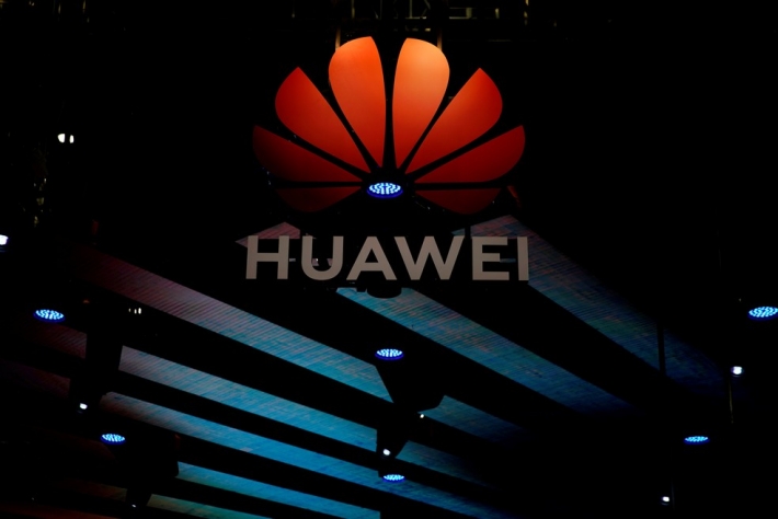 Huawei aposta em pesquisa e desenvolvimento para reverter queda no lucro