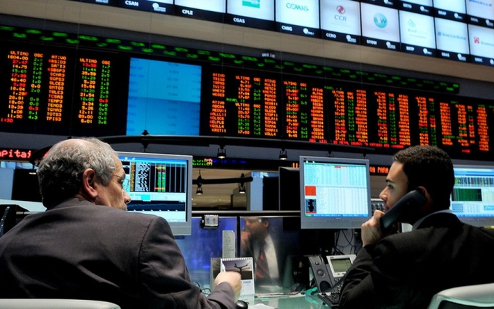 Fechamento de Mercado: Ibovespa avança em sessão de forte volatilidade