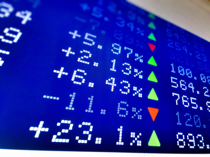 Abertura de mercado: Dados fracos na Europa e piora da pandemia pressionam bolsas globais