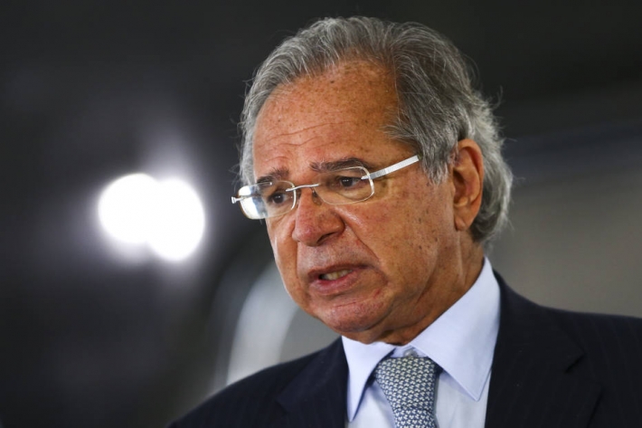 Governo quer cortar alíquota do IRPJ para 10% já em 2022, diz Guedes