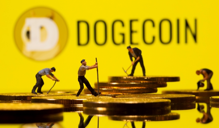 Dogecoin dispara 40% e atinge máxima histórica