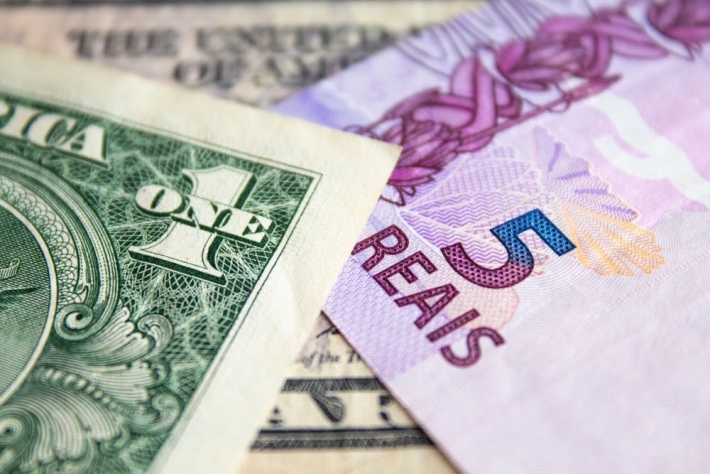 Dólar vs. real: conheça a história da regulação cambial