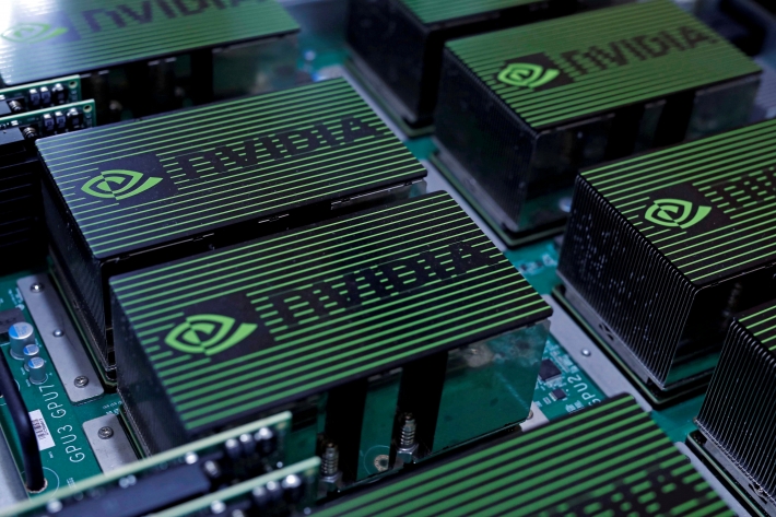 Ações da Nvidia saltam 12% impulsionadas por “metaversos”