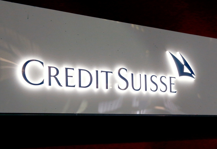 Ações do Credit Suisse recuam com ceticismo sobre oferta de aquisição