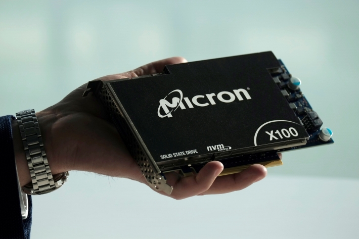 Micron (MUTC34) pagará dividendos no próximo mês; veja valores