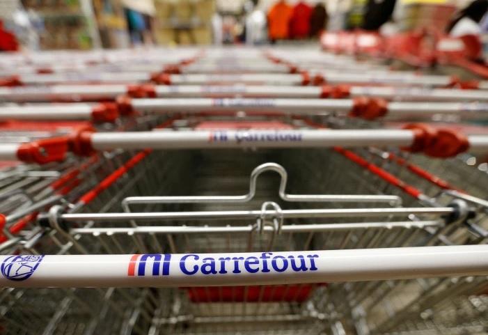Carrefour registra lucro ajustado no 1º semestre
