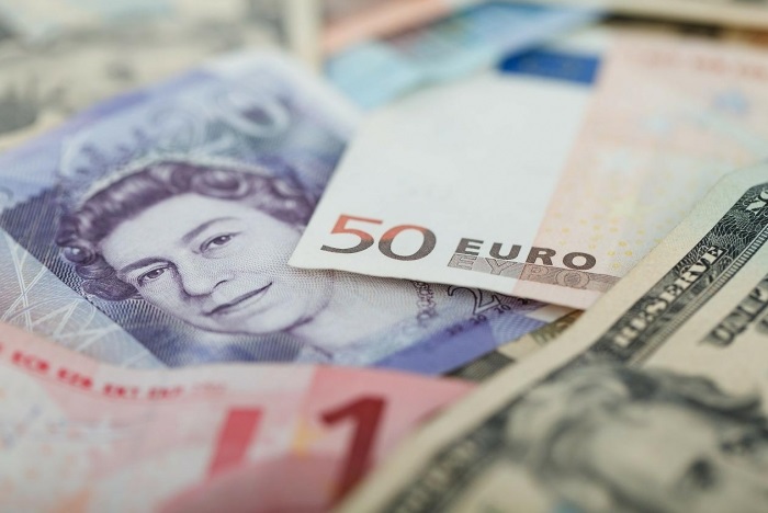 Itaú bate recorde de venda de dólar e euro em espécie em fevereiro