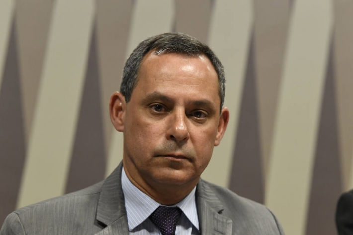 Presidente da Petrobras (PETR4) pede demissão da estatal