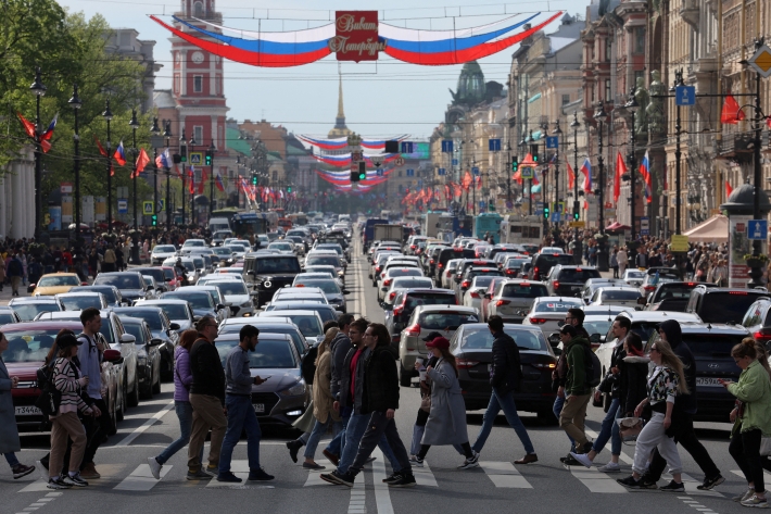 Contração econômica da Rússia acabará com 15 anos de ganhos, diz IIF