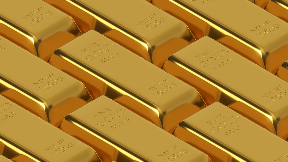 Após desvalorização de 16%, ainda vale a pena ter ouro na carteira?