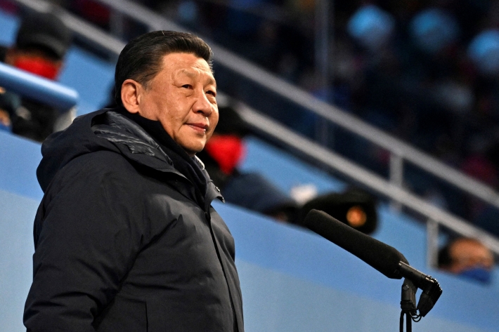 Xi Jinping: China enfrenta desafios e riscos mais complexos