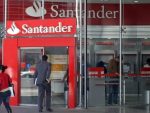 Frente do banco Santander