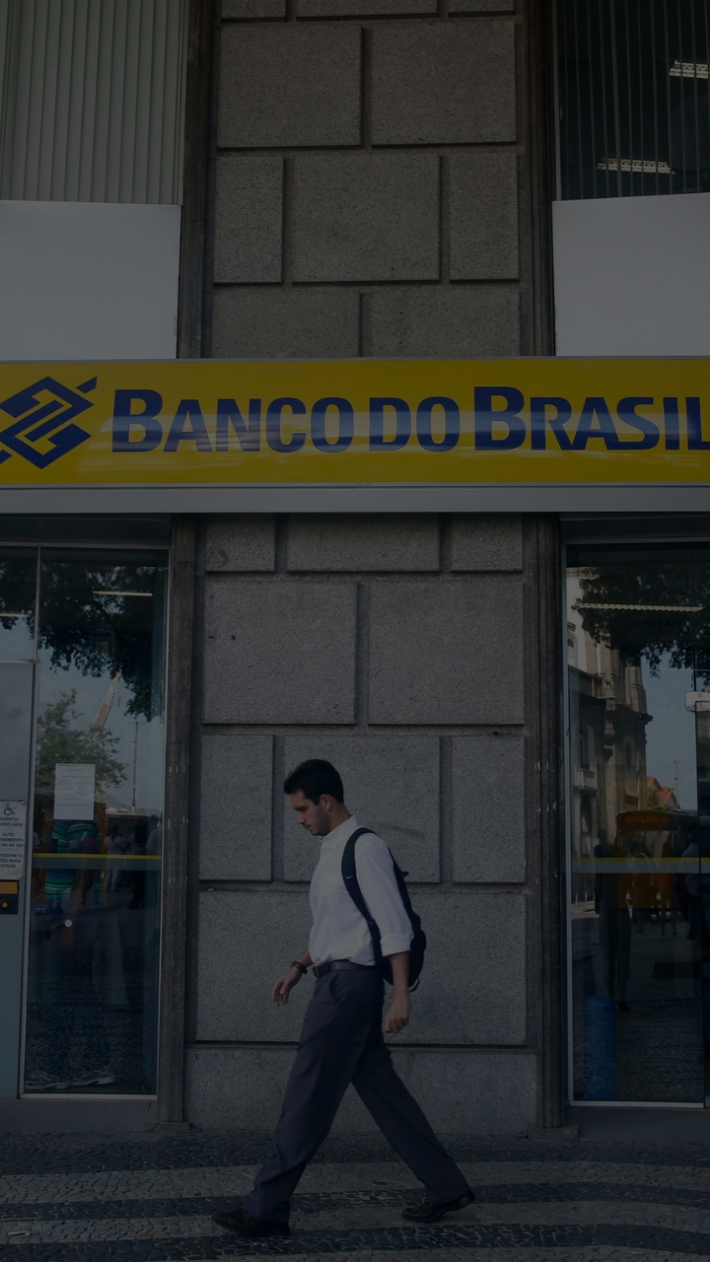 Banco do Brasil (BBAS3): ações da empresa caem 1,62% na abertura