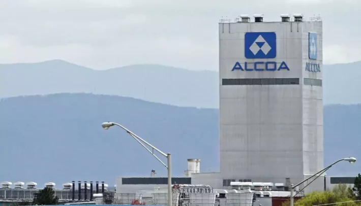 Alcoa (AA) compra Alumina (AWC) após acordo milionário; veja o valor