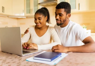 Como escolher o melhor financiamento estudantil sem se endividar