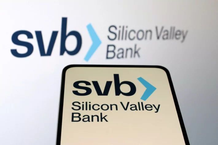 Estudo mostra que 190 bancos têm perigo de falência similar ao SVB