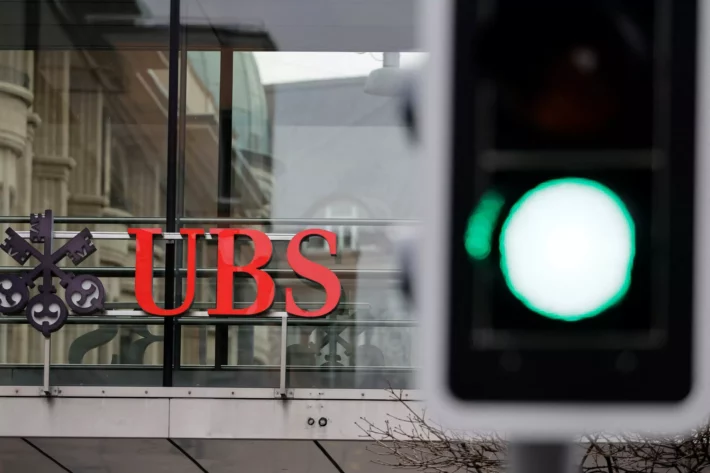 Ações do UBS têm alta expressiva na bolsa após volta de Sergio Ermotti