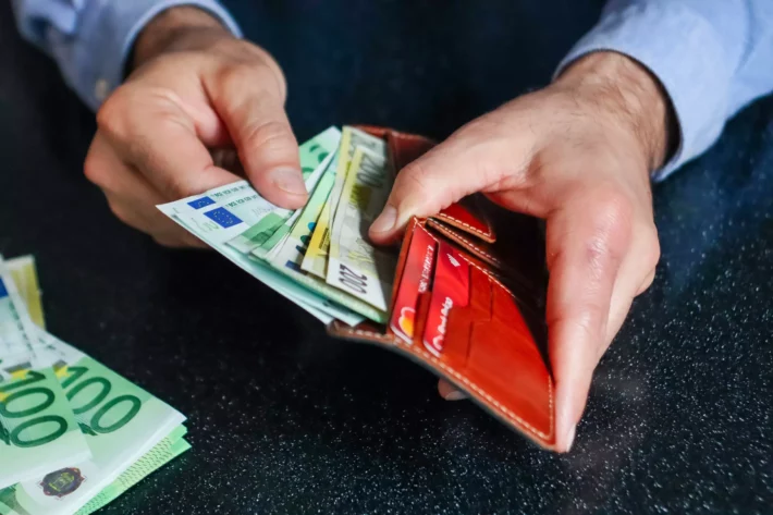 Como investir para ter uma renda passiva de R$ 16 mil ao mês