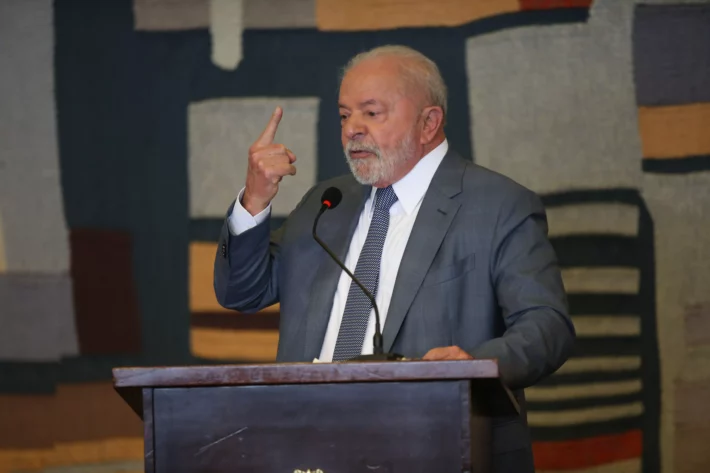 Lula: “Tenho fé que vamos apresentar o Desenrola até o meio de setembro”