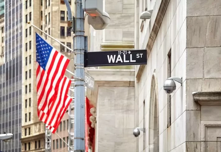 Bolsas de NY fecham mistas, após pressão dos juros dos Treasuries