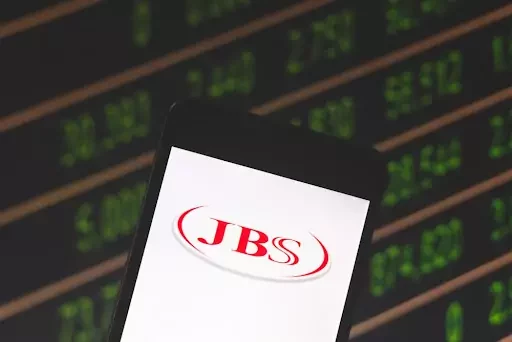 Ação da JBS (JBSS3) é a preferida do BTG no setor; veja a análise de mais empresas