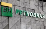 Petrobras (PETR4) paga 2ª parcela de dividendos bilionários; veja valor por ação. Foto: REUTERS/Sergio Moraes