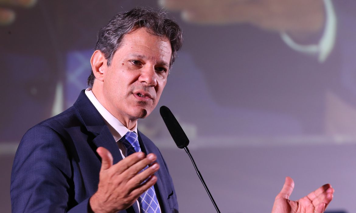 GM condiciona investimentos no Brasil a mudanças no texto da reforma  tributária