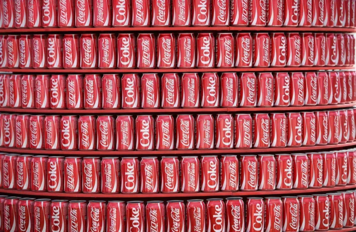 Coca-Cola (COCA34) supera previsões de lucro no 3º trimestre de 2023