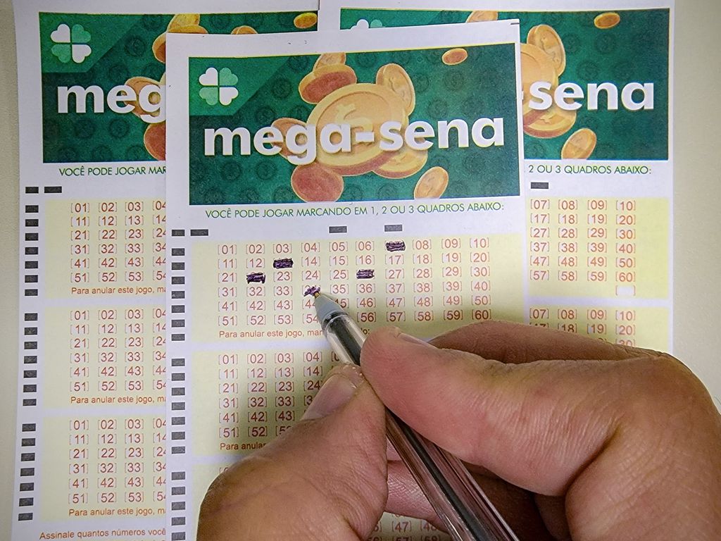 Mega-Sena 2636: aposta de MT leva sozinha prêmio de R$ 40,4 milhões Mega- Sena 2636: veja as dezenas sorteadas