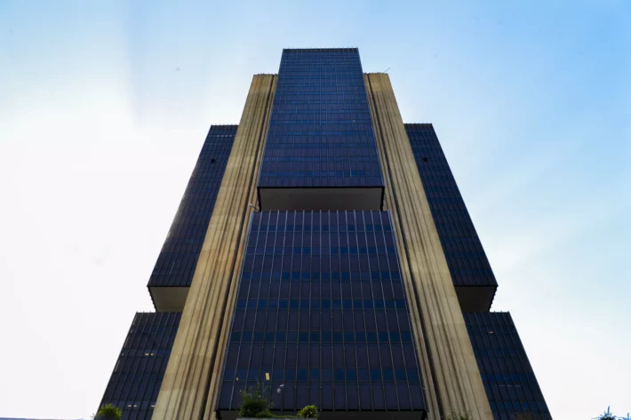 Prédio do Banco Central, órgão cujo o Copom é subordinado. Colegiado é responsável pela decisão dos juros Selic.