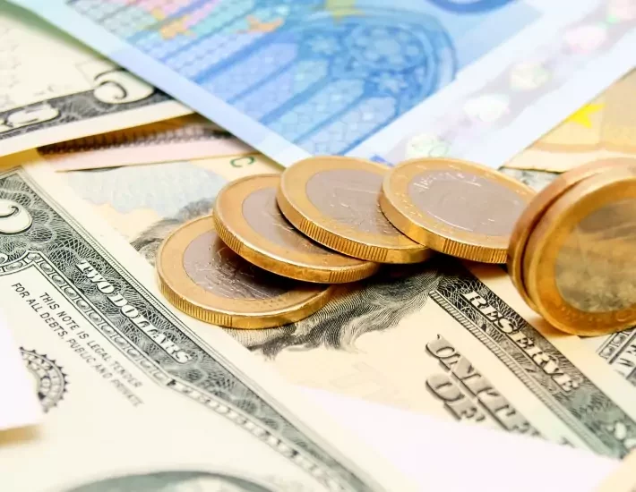 Mercado fala em paridade entre dólar e euro. Como isso afeta o investidor?