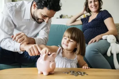Netflix estreia série 'Como Ficar Rico' com guru das finanças – Educação  Financeira – Estadão E-Investidor – As principais notícias do mercado  financeiro