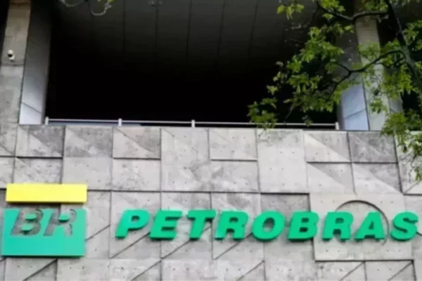 Petrobras (PETR3; PETR4) paga hoje terceira parcela dividendos referentes a 2022; Saiba valor