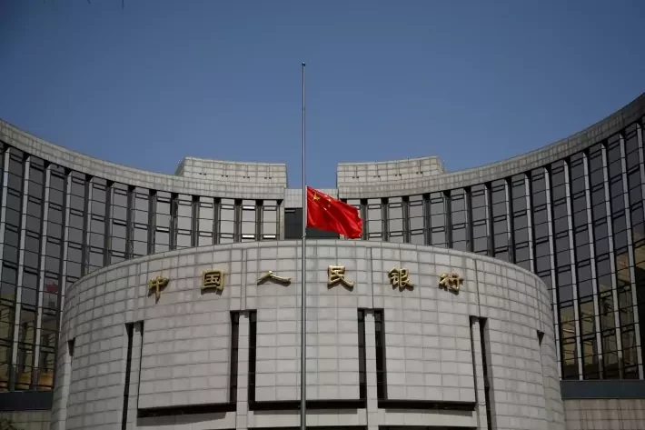 Banco do Povo da China investe US$ 27,5 bilhões no mercado; entenda