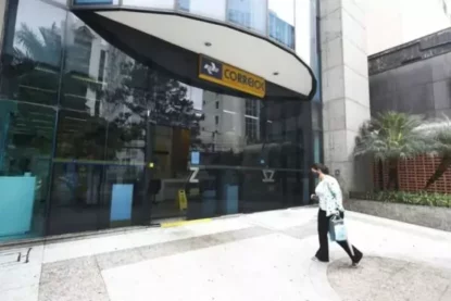 Correios passam a prestar serviços relacionados ao PIS e FGTS; entenda a parceria com a Caixa