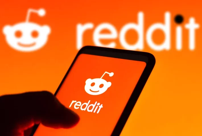 Reddit registra perda de US$ 575 milhões ligada ao IPO