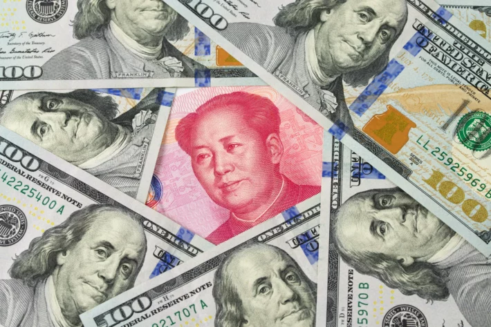 O dólar será substituído um dia? A China já começou esse movimento
