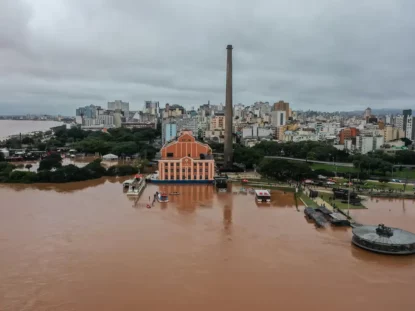 Usina do gasômetro, em Porto Alegre - RS, após chuva intensa